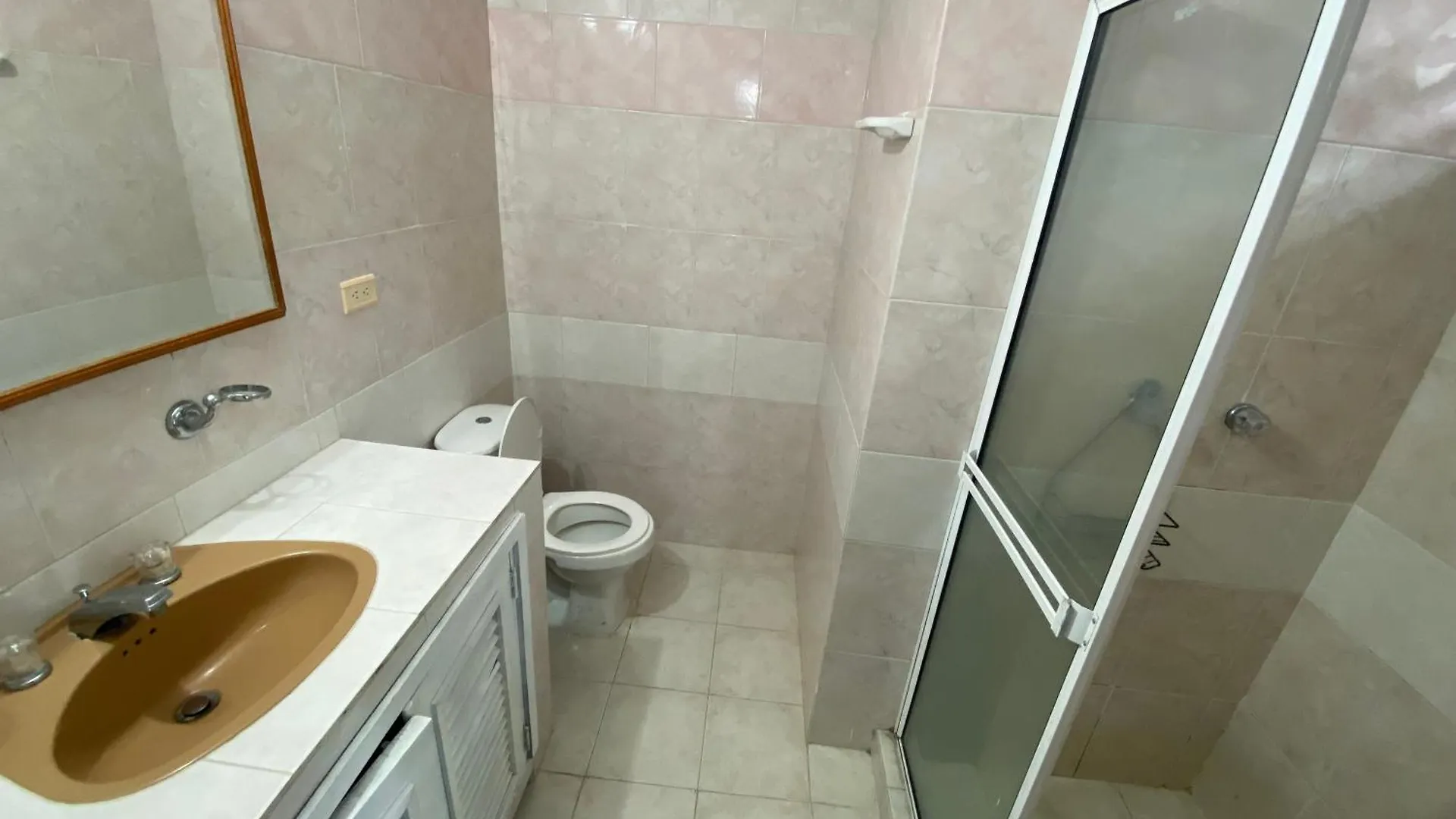 לינה וארוחת בוקר Casa Bahia Colonial - Cartagena 0*,  קולומביה